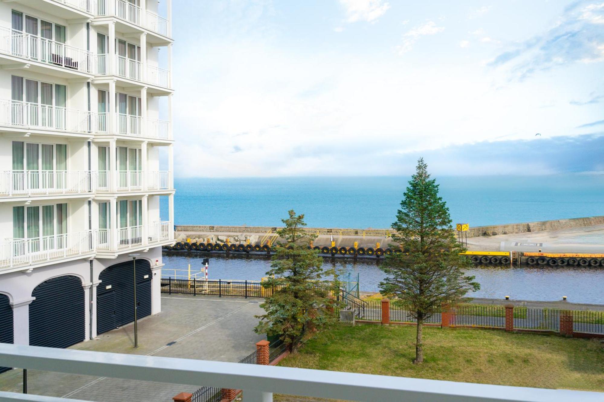 Apartamenty Marina Z Widokiem Na Morze Darlowko Dış mekan fotoğraf