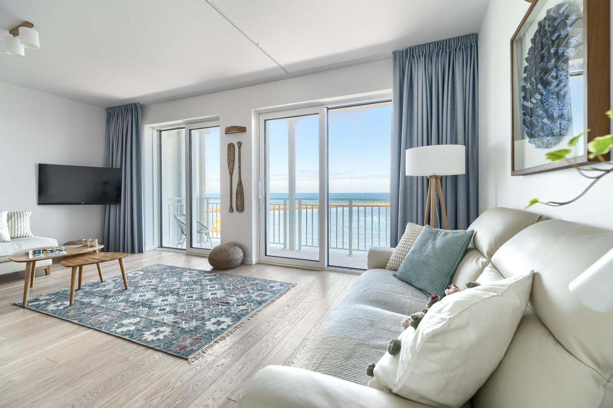 Apartamenty Marina Z Widokiem Na Morze Darlowko Dış mekan fotoğraf